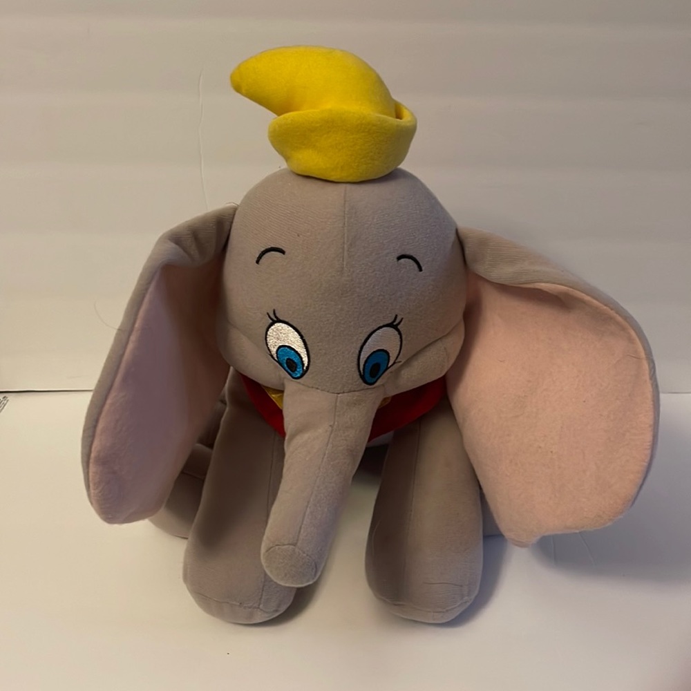 Dumbo Disney Parks stuffed animal authentic original